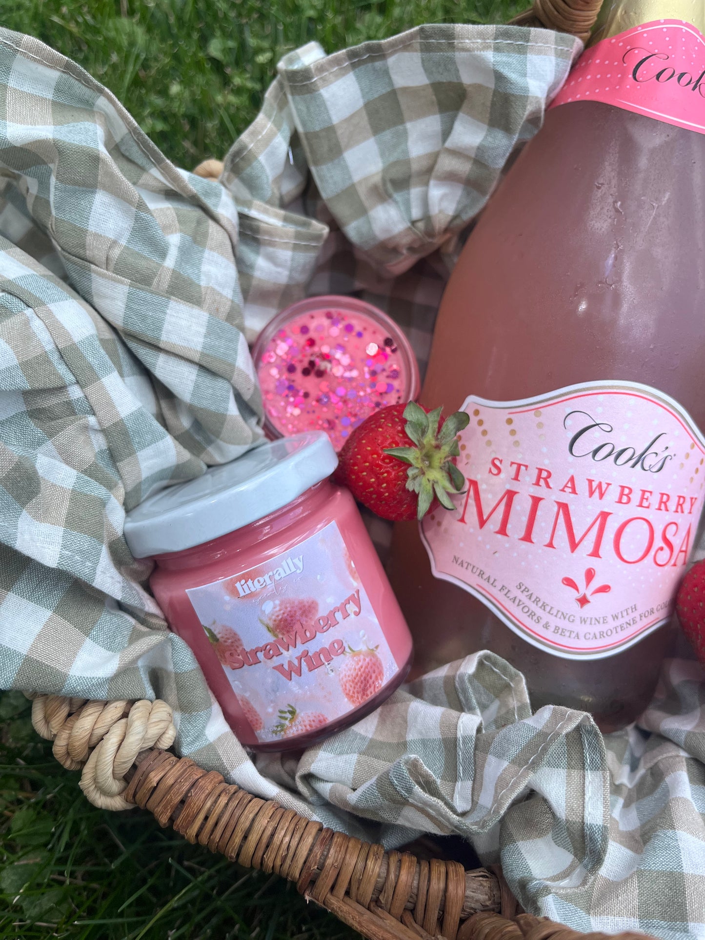 Strawberry Wine ☼ Summer 2026 Candle Collection