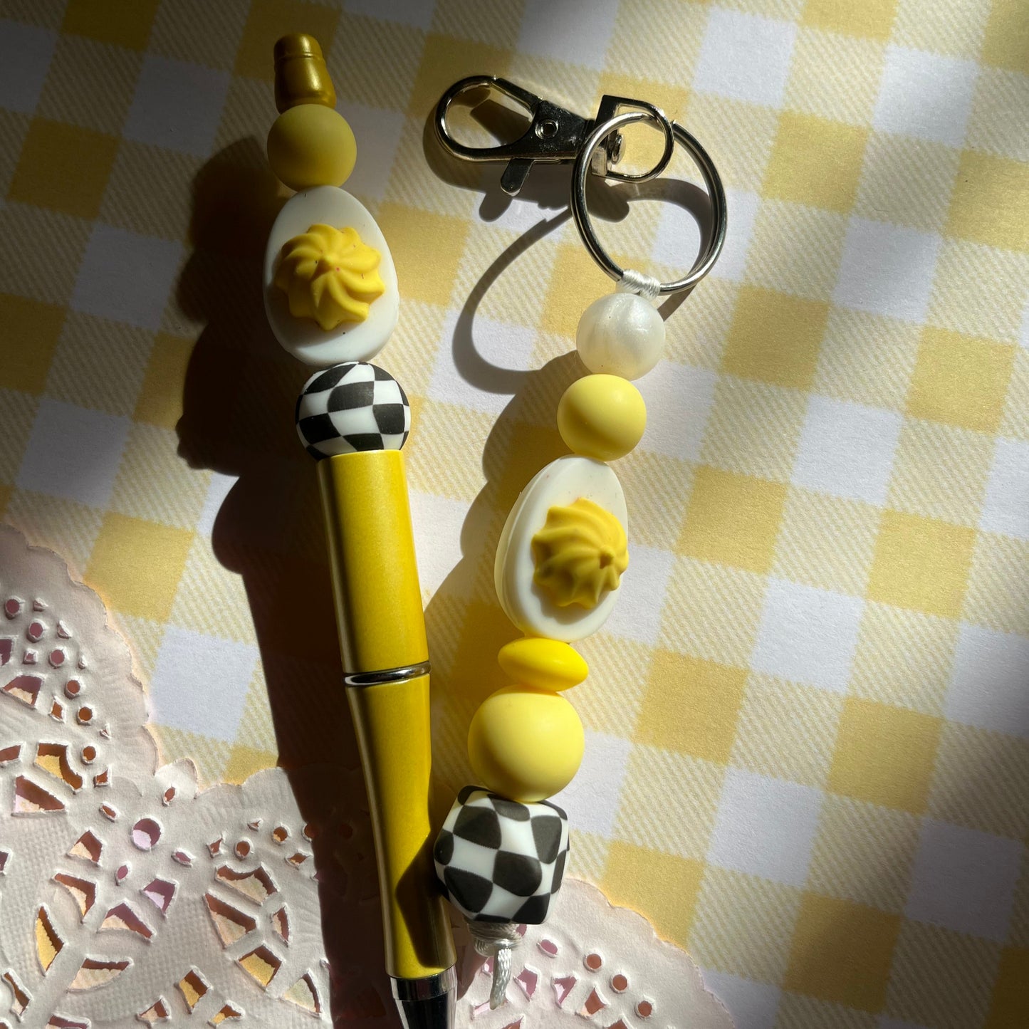 Deviled Egg | Pen