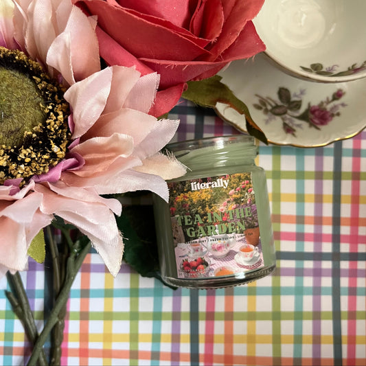 Tea in the Garden | garden dirt, tulips, & a cup of tea