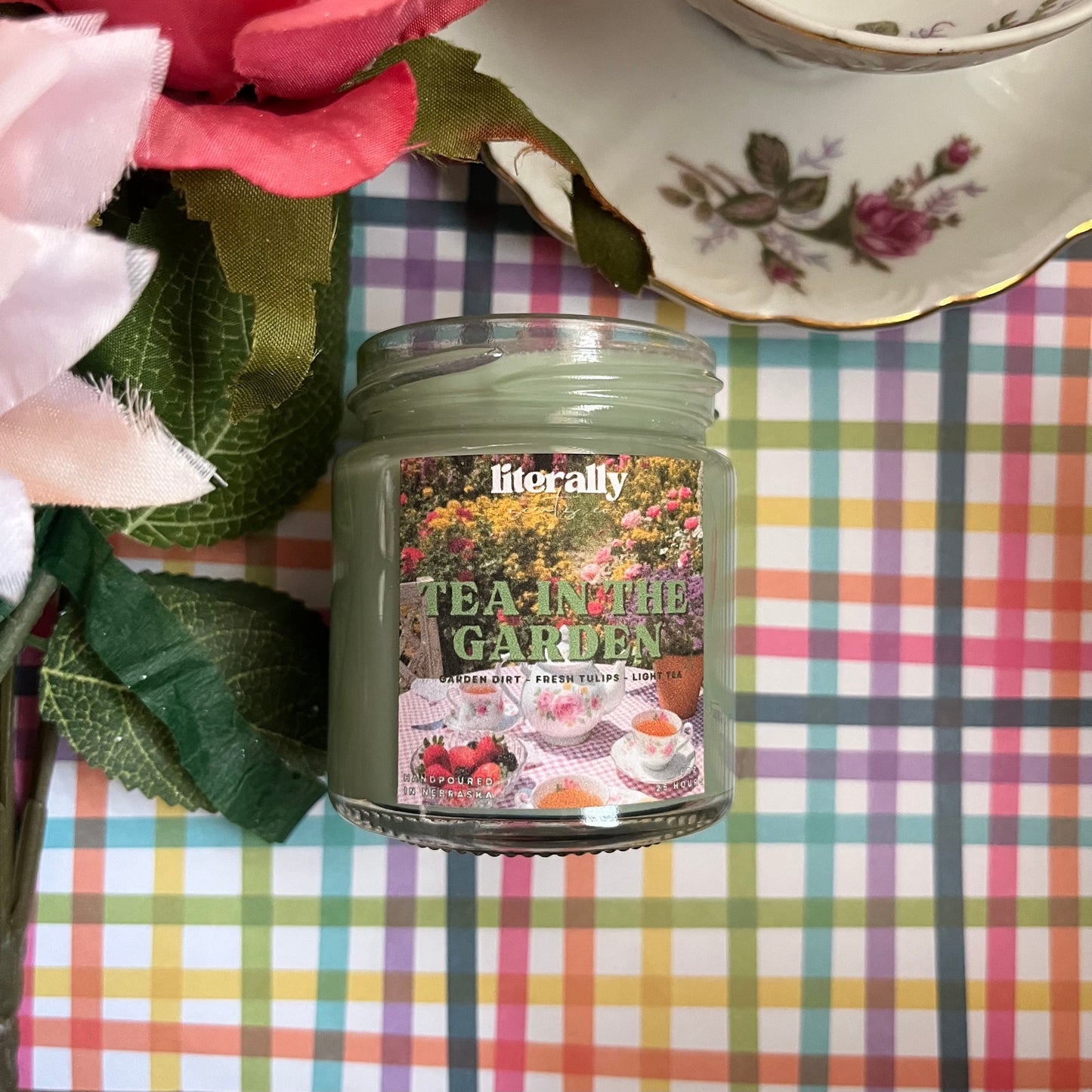 Tea in the Garden | garden dirt, tulips, & a cup of tea